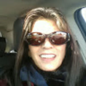 Meet your Posher, Cynthia